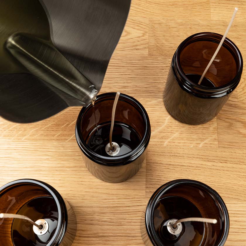 Fabrication bougies parfumées L'Atelier Adhémar en Drôme Provençale