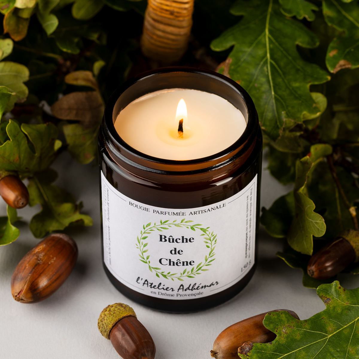 Bougie parfumée artisanale Bûche de Chêne L'Atelier Adhémar