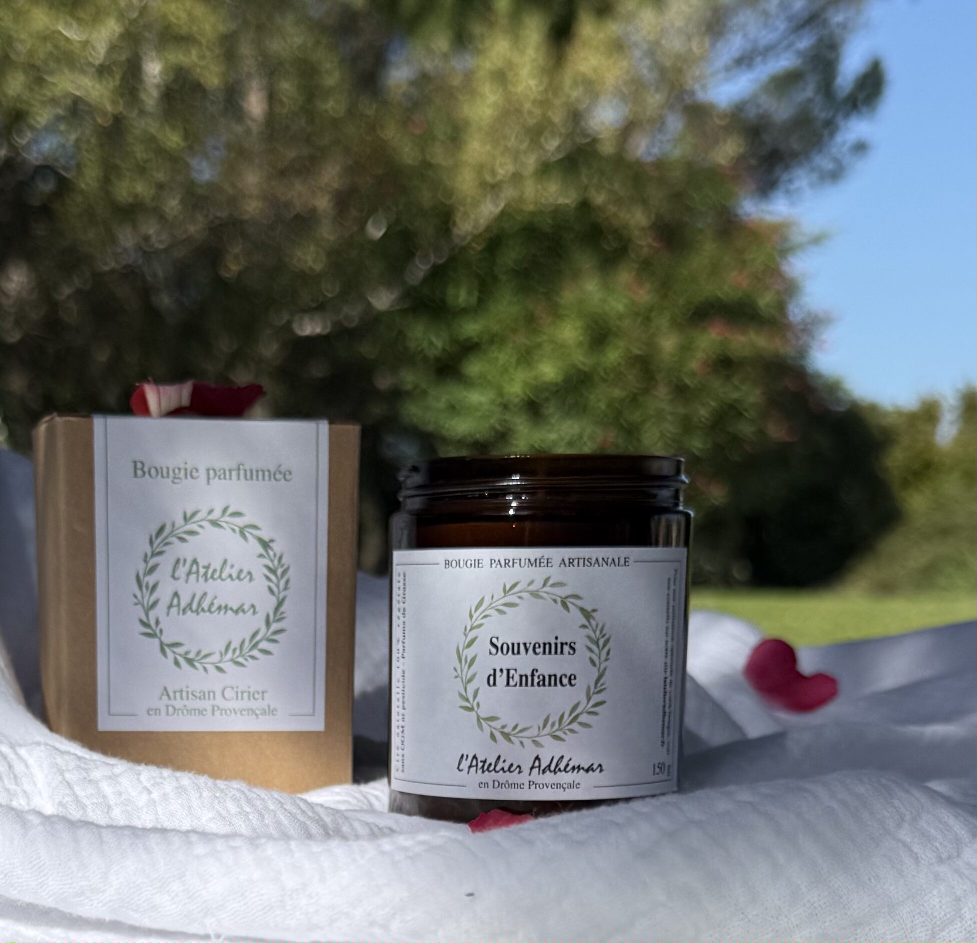 Bougie parfumée artisanale Souvenirs d'Enfance L'Atelier Adhémar
